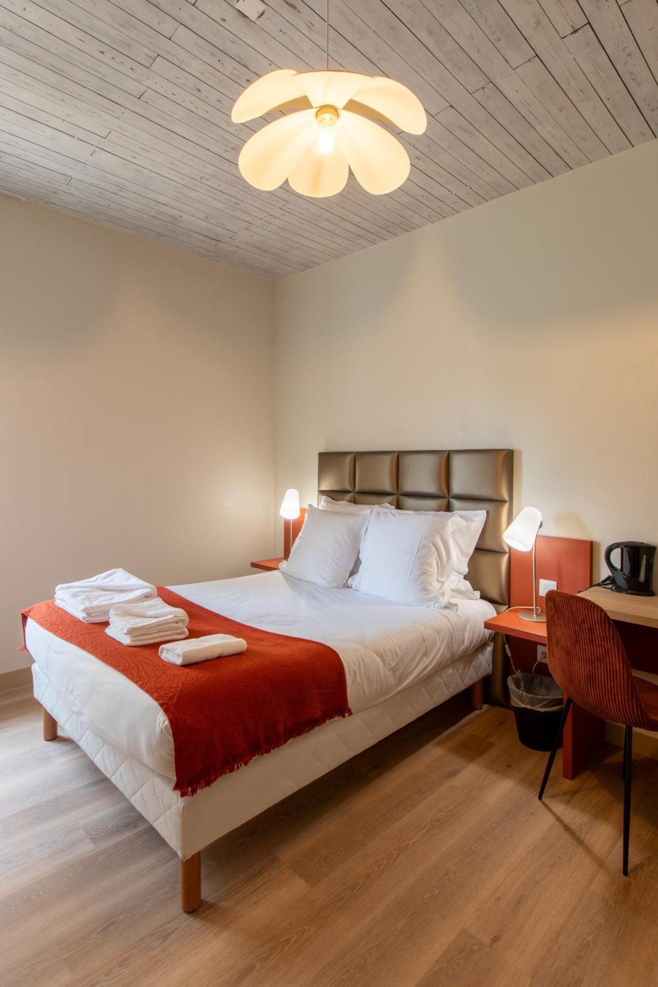 Domaine De La Courbe Hotel & Spa Le Lude エクステリア 写真