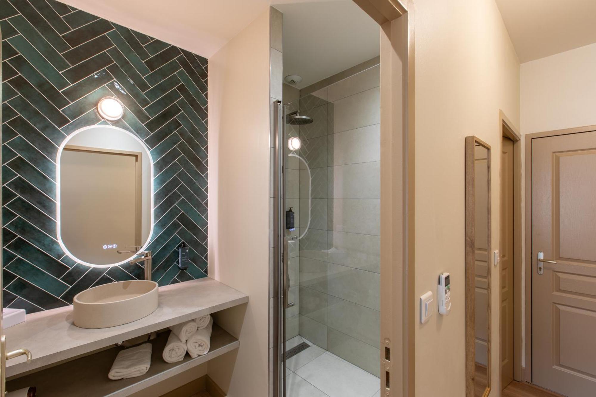 Domaine De La Courbe Hotel & Spa Le Lude エクステリア 写真