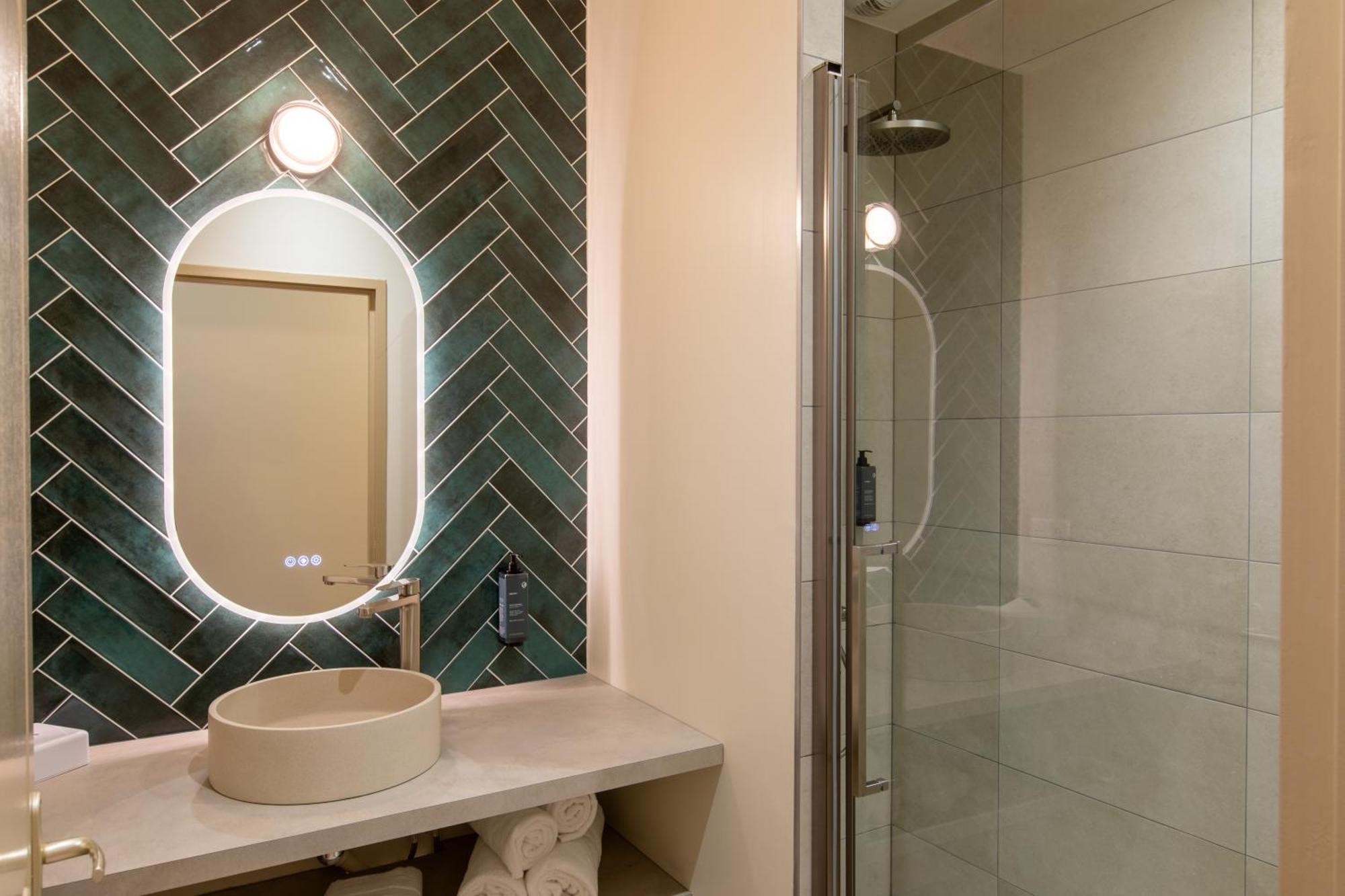 Domaine De La Courbe Hotel & Spa Le Lude エクステリア 写真