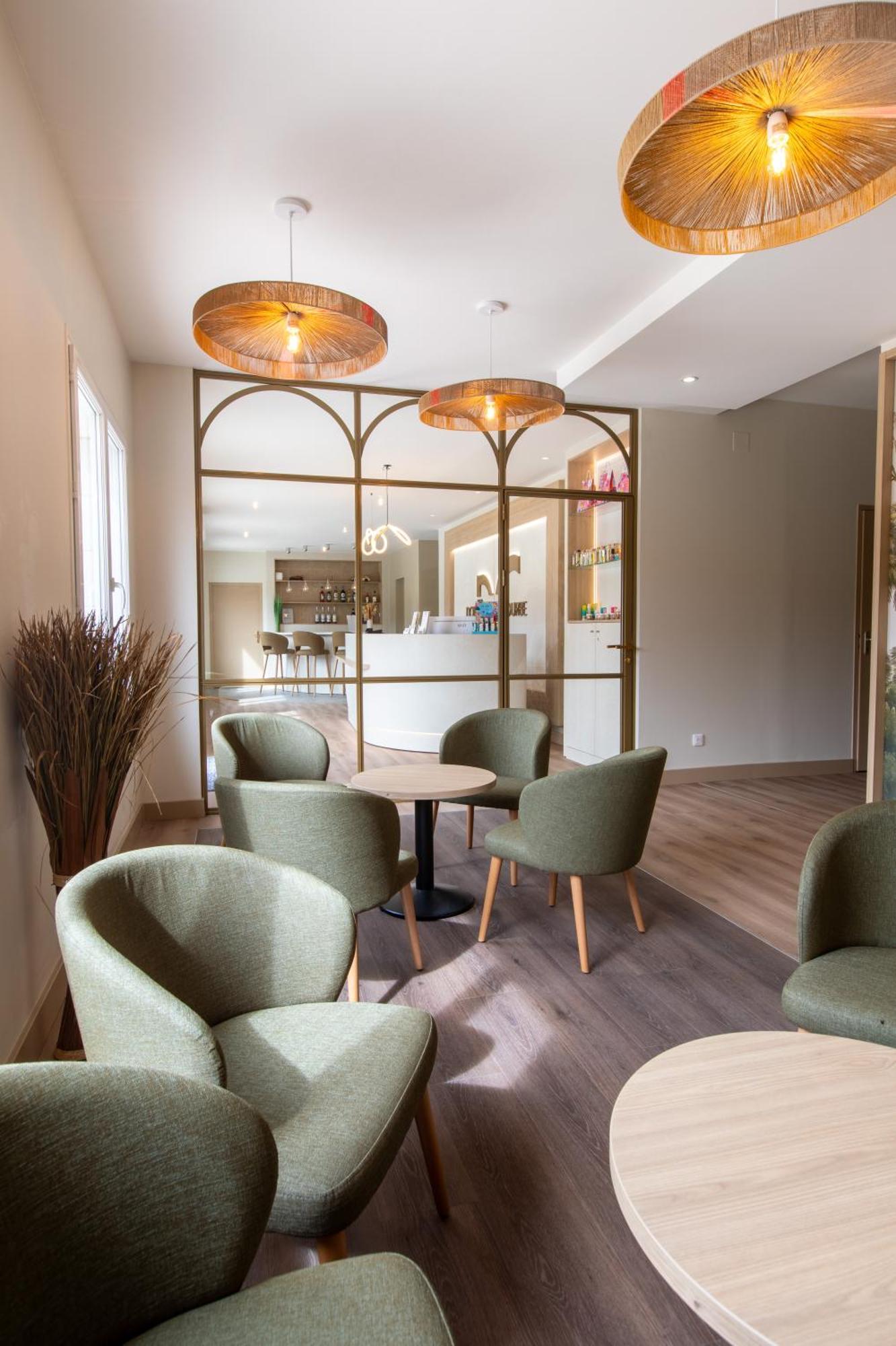 Domaine De La Courbe Hotel & Spa Le Lude エクステリア 写真